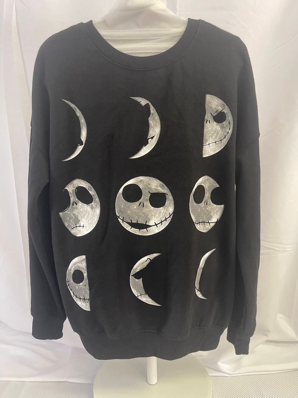 Disney Nightmare Before Christmas Jack Skellington Graphic Crewneck Sweatshirt S